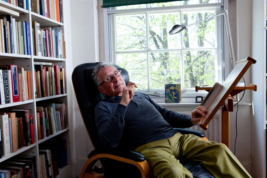 John Kasmin and his postcard collection